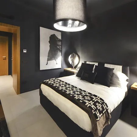 לינה וארוחת בוקר Parioli Place 4*