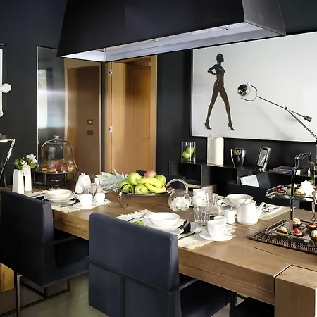 לינה וארוחת בוקר Parioli Place